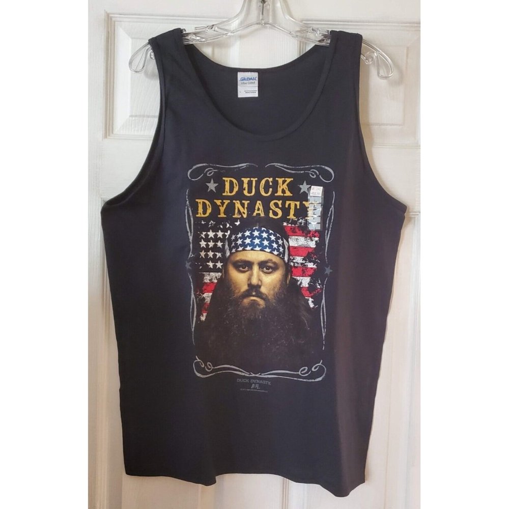 VINTAGE OFFICIALLY LICENSED 2013 DUCK DYNASTY TANK TOP BY GILDAN SIZE L NWT